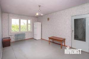 4-к квартира, вторичка, 76м2, 6/9 этаж