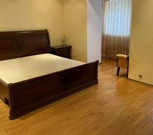 3-к квартира, вторичка, 130м2, 6/6 этаж