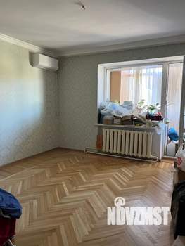 3-к квартира, вторичка, 61м2, 2/2 этаж