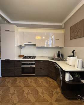 3-к квартира, вторичка, 84м2, 2/2 этаж