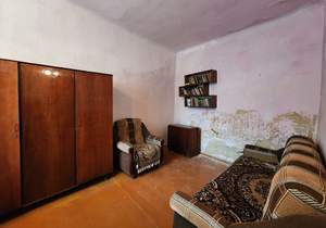 2-к квартира, вторичка, 43м2, 1/1 этаж