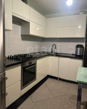 3-к квартира, вторичка, 74м2, 3/5 этаж