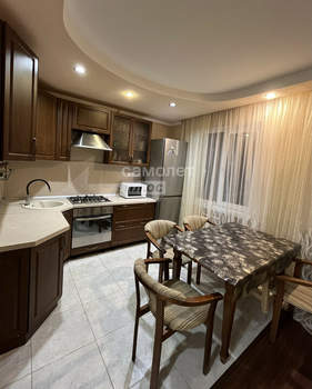 4-к квартира, вторичка, 71м2, 3/9 этаж