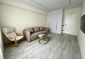 3-к квартира, вторичка, 100м2, 8/8 этаж