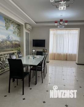 3-к квартира, вторичка, 160м2, 11/12 этаж