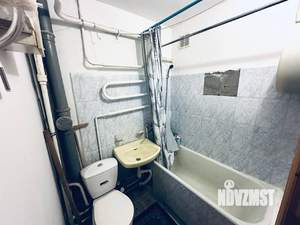 2-к квартира, вторичка, 42м2, 1/5 этаж