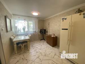 4-к квартира, вторичка, 98м2, 1/2 этаж