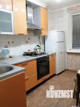 2-к квартира, вторичка, 53м2, 3/5 этаж