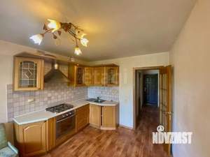 2-к квартира, вторичка, 72м2, 6/6 этаж