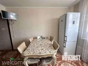 2-к квартира, вторичка, 61м2, 8/9 этаж