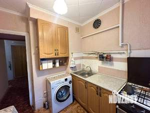 2-к квартира, вторичка, 42м2, 1/5 этаж