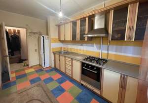 3-к квартира, вторичка, 72м2, 5/10 этаж