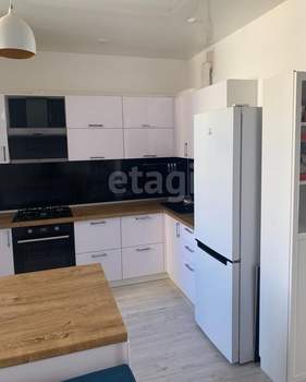 2-к квартира, вторичка, 65м2, 15/17 этаж