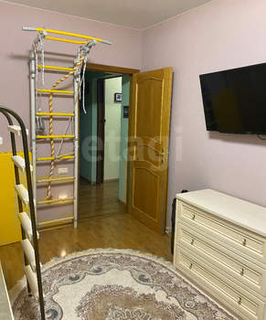 3-к квартира, вторичка, 77м2, 8/10 этаж