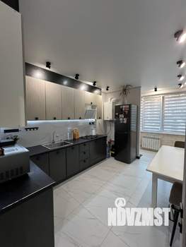 2-к квартира, вторичка, 60м2, 1/9 этаж