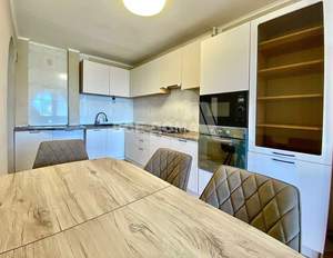 3-к квартира, вторичка, 107м2, 7/10 этаж
