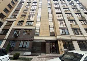 2-к квартира, вторичка, 56м2, 1/8 этаж