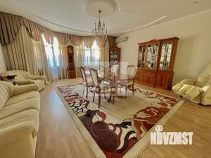 3-к квартира, вторичка, 162м2, 3/7 этаж