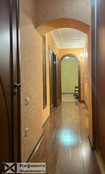 4-к квартира, вторичка, 130м2, 2/6 этаж