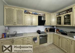 4-к квартира, вторичка, 122м2, 3/5 этаж