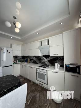 2-к квартира, вторичка, 62м2, 9/10 этаж