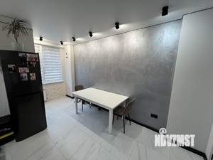 2-к квартира, вторичка, 60м2, 1/9 этаж