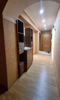 2-к квартира, вторичка, 64м2, 4/10 этаж