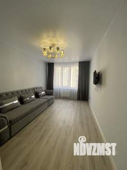 2-к квартира, вторичка, 67м2, 8/19 этаж