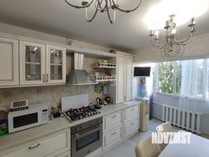 4-к квартира, вторичка, 90м2, 3/5 этаж