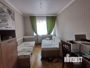 4-к квартира, вторичка, 128м2, 2/10 этаж