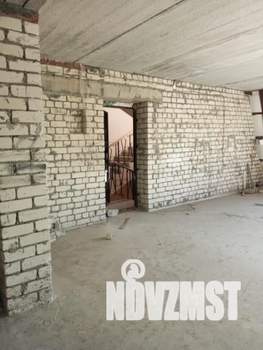 Студия квартира, вторичка, 168м2, 1/6 этаж