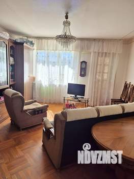 4-к квартира, вторичка, 120м2, 5/7 этаж