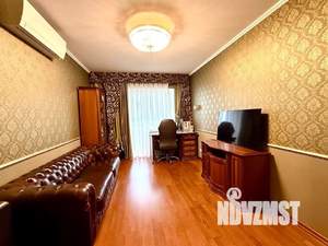 4-к квартира, вторичка, 180м2, 10/11 этаж