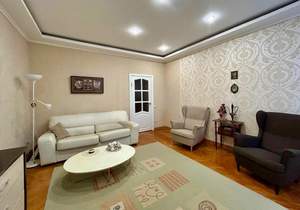 3-к квартира, вторичка, 80м2, 3/3 этаж