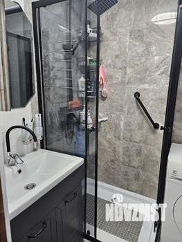 3-к квартира, вторичка, 68м2, 9/9 этаж