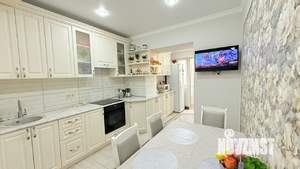 2-к квартира, вторичка, 65м2, 10/18 этаж