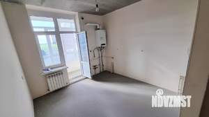 2-к квартира, вторичка, 58м2, 1/17 этаж