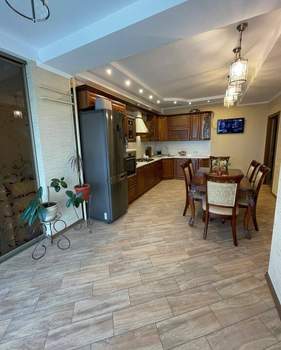 4-к квартира, вторичка, 129м2, 7/12 этаж
