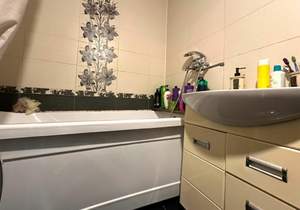 2-к квартира, вторичка, 54м2, 5/5 этаж