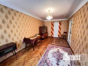 2-к квартира, вторичка, 43м2, 1/4 этаж