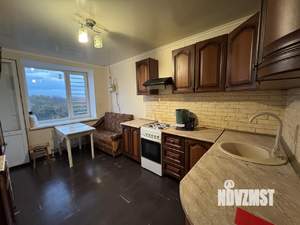 2-к квартира, вторичка, 63м2, 8/10 этаж