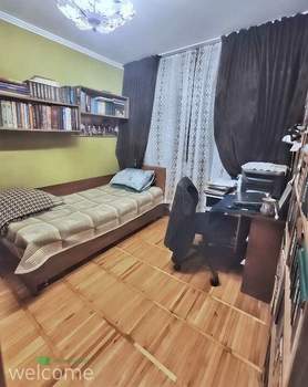 4-к квартира, вторичка, 76м2, 2/9 этаж