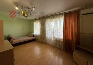 2-к квартира, вторичка, 76м2, 4/5 этаж