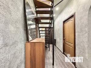 2-к квартира, вторичка, 100м2, 2/3 этаж