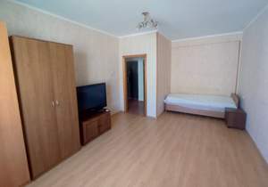 1-к квартира, вторичка, 42м2, 7/10 этаж
