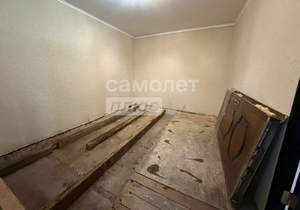 3-к квартира, вторичка, 63м2, 1/1 этаж