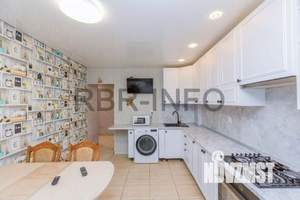 3-к квартира, вторичка, 108м2, 2/10 этаж