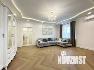 4-к квартира, вторичка, 139м2, 5/6 этаж