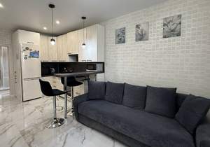 2-к квартира, вторичка, 70м2, 14/18 этаж