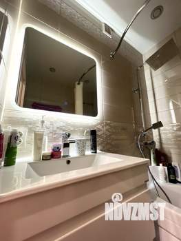 2-к квартира, вторичка, 64м2, 12/18 этаж